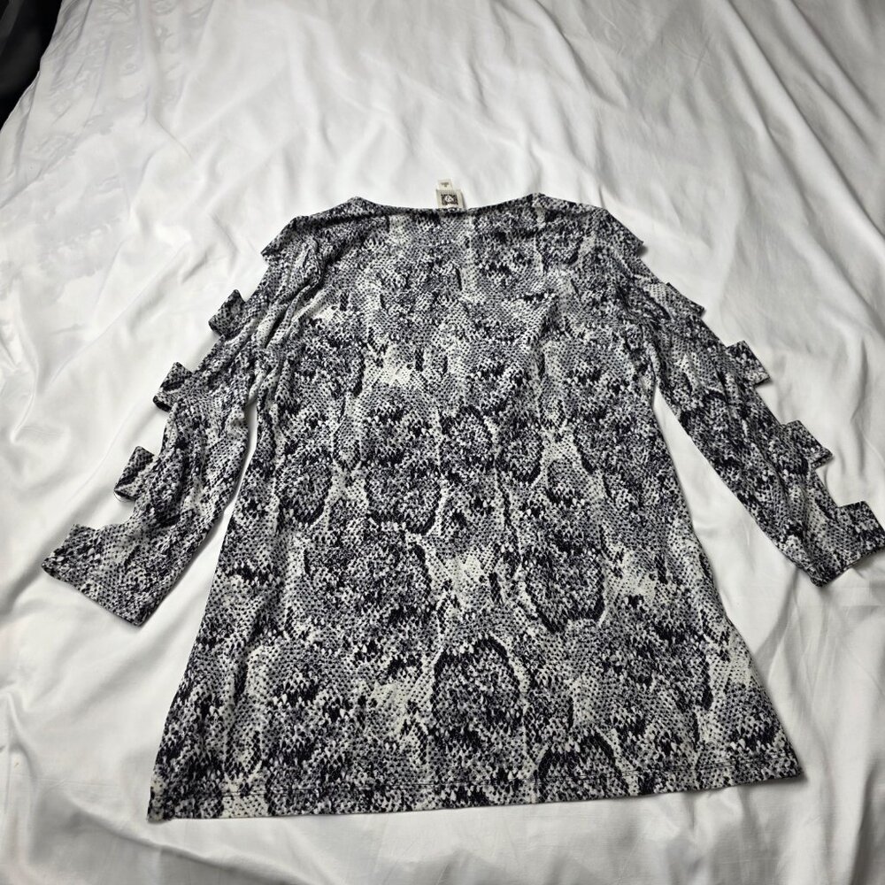 Anne Klein Snakeskin Print Ruffle Sleeve Blouse - Picture 7 of 8